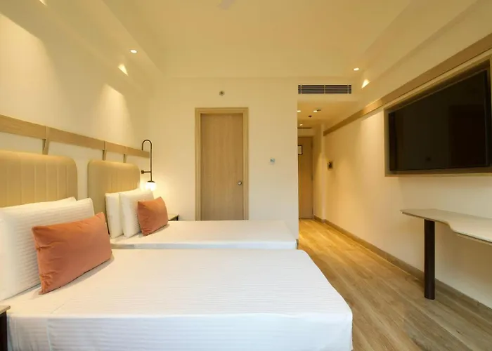 Lemon Tree , Delhi AirportAirport Hotel